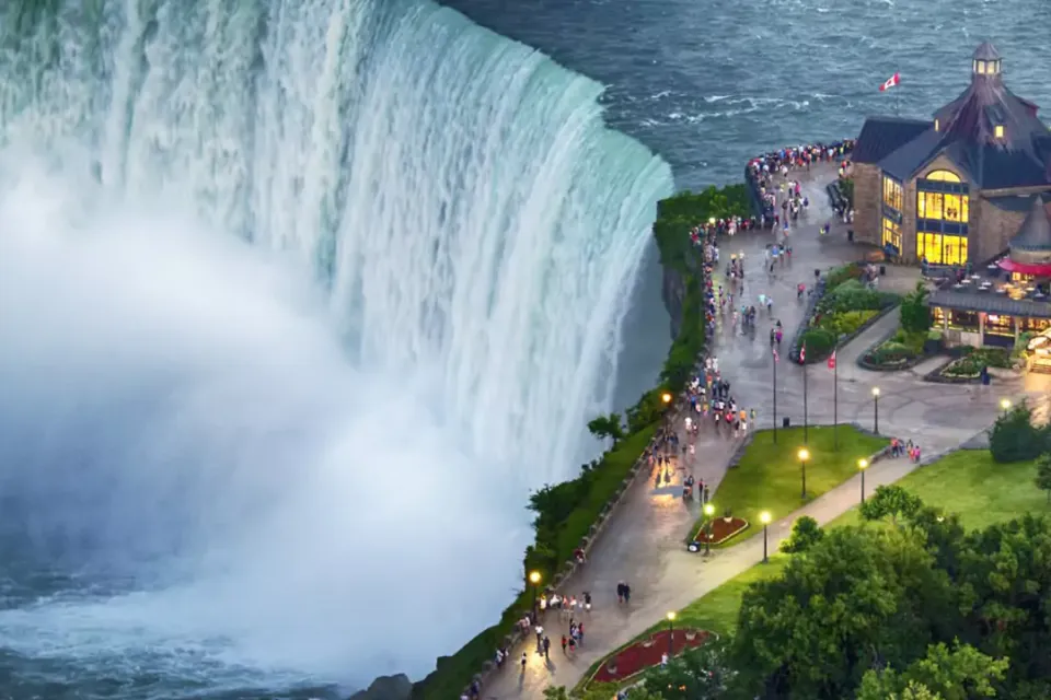 Niagara Falls: The Complete First-Timer Guide